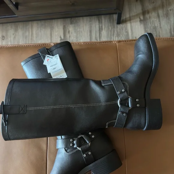 Moto Boots - Picture 4 of 6